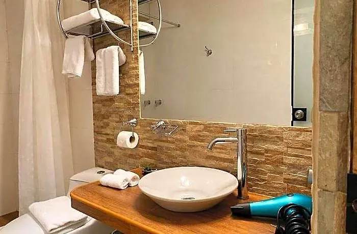 Hotel Mapiland- Boutique